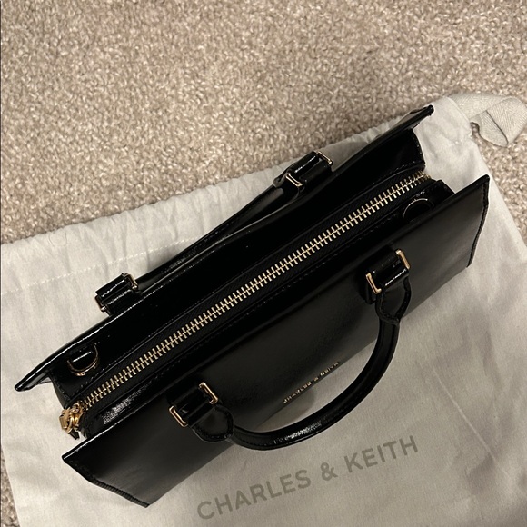 Charles & Keith Kerry Black Satchel Bag - Picture 5 of 11
